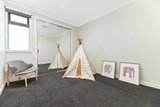 https://images.listonce.com.au/custom/160x/listings/1-arianne-road-glen-waverley-vic-3150/674/01934674_img_09.jpg?VCmTSOPryzE