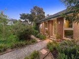 https://images.listonce.com.au/custom/160x/listings/1-arkarra-court-mooroolbark-vic-3138/322/01524322_img_01.jpg?eiHn-cIhKac