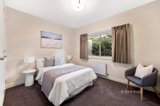 https://images.listonce.com.au/custom/160x/listings/1-auburn-grove-croydon-south-vic-3136/570/01637570_img_10.jpg?Buat8NY6BU8