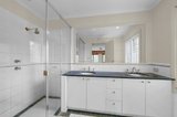 https://images.listonce.com.au/custom/160x/listings/1-australis-circuit-port-melbourne-vic-3207/231/01783231_img_06.jpg?BuTAPHADLus