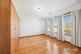 https://images.listonce.com.au/custom/160x/listings/1-bala-street-sebastopol-vic-3356/893/01815893_img_08.jpg?LFPMyGvWVhU