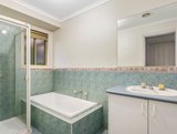 https://images.listonce.com.au/custom/160x/listings/1-balmaceda-court-berwick-vic-3806/567/01811567_img_02.jpg?jOuFmcTKGy4
