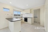 https://images.listonce.com.au/custom/160x/listings/1-banksia-court-chelsea-vic-3196/109/01883109_img_06.jpg?lGSInFcqkCg