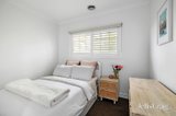 https://images.listonce.com.au/custom/160x/listings/1-banksia-street-bentleigh-east-vic-3165/951/01915951_img_09.jpg?pyKZ1G4M-sY
