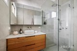 https://images.listonce.com.au/custom/160x/listings/1-banksia-street-bentleigh-east-vic-3165/951/01915951_img_10.jpg?mnqAS93xlYs