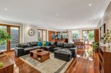 https://images.listonce.com.au/custom/160x/listings/1-barbara-street-mont-albert-north-vic-3129/429/00935429_img_09.jpg?iQYvuT3PO_U