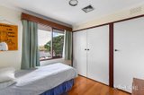 https://images.listonce.com.au/custom/160x/listings/1-barkala-close-greensborough-vic-3088/992/01987992_img_14.jpg?uK3idN6OUfI