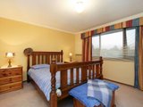 https://images.listonce.com.au/custom/160x/listings/1-barnard-crescent-croydon-north-vic-3136/088/01525088_img_09.jpg?fKlJLhr0Tbc