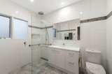 https://images.listonce.com.au/custom/160x/listings/1-beatrice-street-glen-iris-vic-3146/343/00770343_img_07.jpg?XDOFNNltpSw