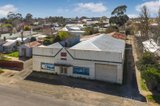 https://images.listonce.com.au/custom/160x/listings/1-begg-street-kyneton-vic-3444/157/01896157_img_02.jpg?UuovaEGuRQ8
