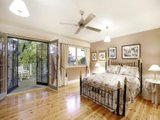 https://images.listonce.com.au/custom/160x/listings/1-belgrove-avenue-balwyn-vic-3103/535/01684535_img_09.jpg?exG3-GrAkMo