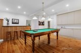 https://images.listonce.com.au/custom/160x/listings/1-belgrove-avenue-balwyn-vic-3103/766/01092766_img_16.jpg?0CAPk2YiP24