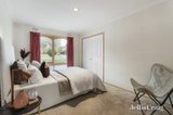 https://images.listonce.com.au/custom/160x/listings/1-bellbird-drive-wantirna-vic-3152/191/00935191_img_07.jpg?t4EaJW_9ufY