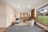 https://images.listonce.com.au/custom/160x/listings/1-beresford-road-lilydale-vic-3140/894/01915894_img_02.jpg?hgK-8hKG7qQ