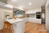 https://images.listonce.com.au/custom/160x/listings/1-beresford-road-lilydale-vic-3140/894/01915894_img_08.jpg?HZ_5cIbuE2c