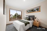 https://images.listonce.com.au/custom/160x/listings/1-beresford-road-lilydale-vic-3140/894/01915894_img_11.jpg?-soqclwkQBY