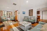 https://images.listonce.com.au/custom/160x/listings/1-billabong-close-croydon-hills-vic-3136/202/01881202_img_03.jpg?adV15M3VPqM