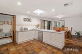 https://images.listonce.com.au/custom/160x/listings/1-billabong-close-croydon-hills-vic-3136/202/01881202_img_04.jpg?d_Dc-BC4vnw