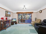 https://images.listonce.com.au/custom/160x/listings/1-blue-ridge-drive-mooroolbark-vic-3138/154/01524154_img_03.jpg?BmRMn8ClhWQ