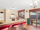 https://images.listonce.com.au/custom/160x/listings/1-blue-ridge-drive-mooroolbark-vic-3138/154/01524154_img_06.jpg?is9R1WyGPdU