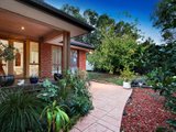 https://images.listonce.com.au/custom/160x/listings/1-blue-ridge-drive-mooroolbark-vic-3138/154/01524154_img_17.jpg?uksrvmx2d-g