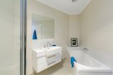 https://images.listonce.com.au/custom/160x/listings/1-boadle-close-ballarat-north-vic-3350/987/01941987_img_08.jpg?hXfLI-0qwb8