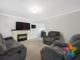 https://images.listonce.com.au/custom/160x/listings/1-bond-court-croydon-vic-3136/503/01525503_img_05.jpg?oo9sP52Tytk