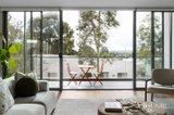 https://images.listonce.com.au/custom/160x/listings/1-brazier-grove-kew-vic-3101/481/01911481_img_05.jpg?AmYNg-5T5-w