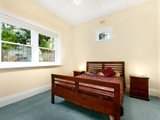 https://images.listonce.com.au/custom/160x/listings/1-cambridge-street-brighton-east-vic-3187/108/01794108_img_07.jpg?eqB6FAFEchM