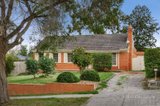 https://images.listonce.com.au/custom/160x/listings/1-canara-street-doncaster-east-vic-3109/600/01067600_img_02.jpg?WsDrLECkqt0