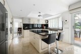 https://images.listonce.com.au/custom/160x/listings/1-candlebark-close-diamond-creek-vic-3089/643/01914643_img_07.jpg?3ZOkvodh_Fg