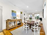 https://images.listonce.com.au/custom/160x/listings/1-capistrano-place-port-melbourne-vic-3207/021/01088021_img_02.jpg?Ac1zH215pw0