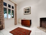 https://images.listonce.com.au/custom/160x/listings/1-cecil-place-south-melbourne-vic-3205/730/01087730_img_04.jpg?ONWvRayV4BE