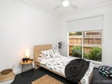 https://images.listonce.com.au/custom/160x/listings/1-challis-street-newport-vic-3015/386/01202386_img_10.jpg?4zal-deL7Ok