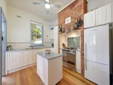 https://images.listonce.com.au/custom/160x/listings/1-charles-street-glen-iris-vic-3146/024/00829024_img_05.jpg?4OLxNVGm1E8