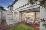 https://images.listonce.com.au/custom/160x/listings/1-childers-street-kew-vic-3101/109/01815109_img_09.jpg?WYM1jqvxoB4