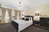 https://images.listonce.com.au/custom/160x/listings/1-chippendale-court-templestowe-vic-3106/233/00752233_img_06.jpg?x239IeICK0M