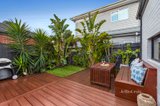 https://images.listonce.com.au/custom/160x/listings/1-colclough-court-strathmore-vic-3041/447/01147447_img_06.jpg?KtP9hilWD_o