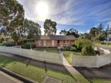 https://images.listonce.com.au/custom/160x/listings/1-corrong-crescent-mooroolbark-vic-3138/372/01525372_img_01.jpg?mwOw-NTYElQ