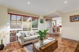 https://images.listonce.com.au/custom/160x/listings/1-craiglea-court-doncaster-east-vic-3109/674/00318674_img_05.jpg?34RcbuiQPuY