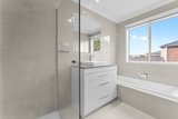 https://images.listonce.com.au/custom/160x/listings/1-currie-terrace-glen-waverley-vic-3150/432/01904432_img_04.jpg?RpGV2UmTol8