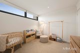 https://images.listonce.com.au/custom/160x/listings/1-daisy-place-lilydale-vic-3140/784/01970784_img_09.jpg?Zl5wtrdAPsA