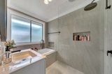 https://images.listonce.com.au/custom/160x/listings/1-dalwood-court-corio-vic-3214/756/01698756_img_06.jpg?QfFkWBehAdk