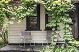 https://images.listonce.com.au/custom/160x/listings/1-deakin-street-malvern-east-vic-3145/444/01465444_img_09.jpg?BVhOpkCf0jM
