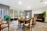 https://images.listonce.com.au/custom/160x/listings/1-deanswood-road-forest-hill-vic-3131/929/01063929_img_06.jpg?QQ51kjDXxB0