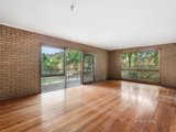 https://images.listonce.com.au/custom/160x/listings/1-donhaven-court-templestowe-vic-3106/443/01651443_img_07.jpg?NTrDSA3gHjc