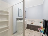 https://images.listonce.com.au/custom/160x/listings/1-douglas-parade-croydon-vic-3136/566/01525566_img_11.jpg?6GbzFm9Cj18