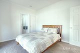 https://images.listonce.com.au/custom/160x/listings/1-dowle-street-macleod-vic-3085/609/01770609_img_06.jpg?YLzfe0C2CHg