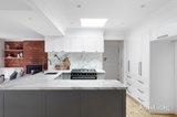 https://images.listonce.com.au/custom/160x/listings/1-elaroo-close-st-helena-vic-3088/867/01808867_img_06.jpg?NukuXk9qpO4