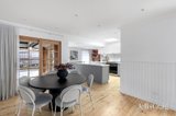 https://images.listonce.com.au/custom/160x/listings/1-elaroo-close-st-helena-vic-3088/867/01808867_img_08.jpg?nsjUHxK2TOg